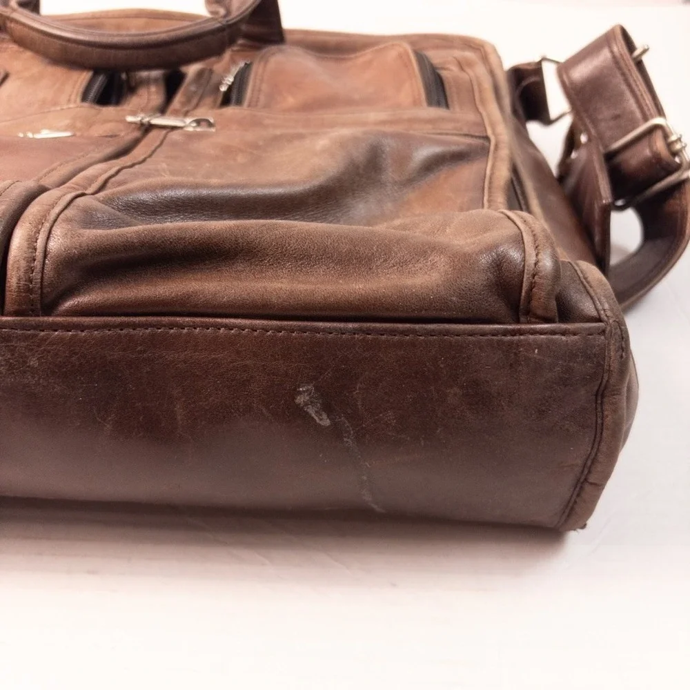 Tumi vintage heritage